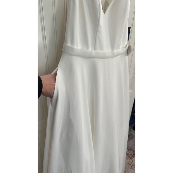 IEENA Mac Duggal Classic A-Line V-Neck Ballgown White Sz 10 - Picture 12 of 15